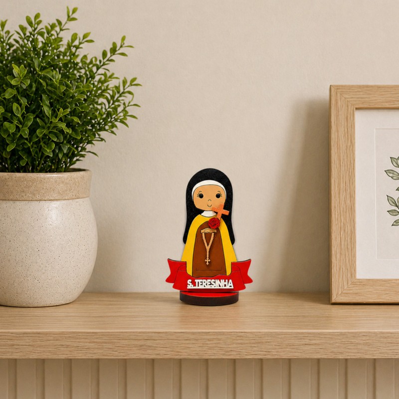MINI ENFEITE DECORATIVO MODELO SANTA TERESINHA DE MADEIRA REF: 000165 MINI ENFEITE DECORATIVO MODELO SANTA TERESINHA DE MADEIRA REF: 000165