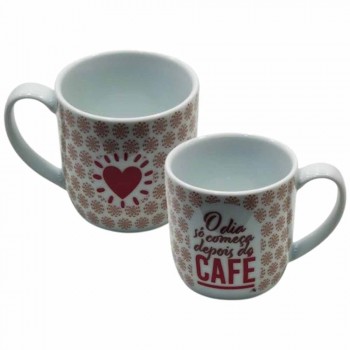 CANECA COM FRASE MODELO O DIA SÓ COMEÇA DEPOIS DO CAFÉ EM PORCELANA 360ML REF: 401123 CANECA COM FRASE MODELO O DIA SÓ COMEÇA DEPOIS DO CAFÉ EM PORCELANA 360ML REF: 401123