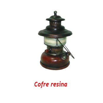 COFRE DE LAMPIÃO EM RESINA