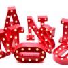LUMINÁRIA LED DECORATIVA LETRA VERMELHA EM PLÁSTICO REF: AP6092RD