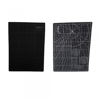 BASE EM PLAST.PVC BORRACHA 45X30CM PRETO