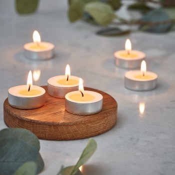 KIT 10 VELAS EM PARAFINA COM BASE EM ALUMÍNIO REF: AP7305R10 KIT 10 VELAS EM PARAFINA COM BASE EM ALUMÍNIO REF: AP7305R10
