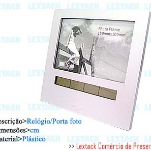 PORTA RETRATO EM METAL. TAM:10X15CM PORTA RETRATO EM METAL. TAM:10X15CM