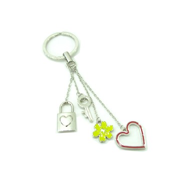 CHAVEIRO EM METAL. TAM:13x4.3x2CM CHAVEIRO EM METAL. TAM:13x4.3x2CM