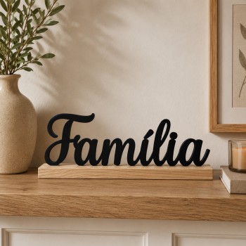 ENFEITE DECORATIVO DE MESA DE MADEIRA MODELO FAMÍLIA REF: AP61702FA